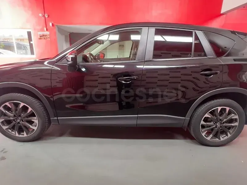 Usado Mazda CX-5 Edition 165 CV (121 kW) 2016 Negro SUV