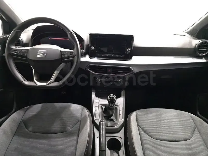 Begagnad Seat Ibiza 115 HK (84 kW) 2025 Grå Halvkombi