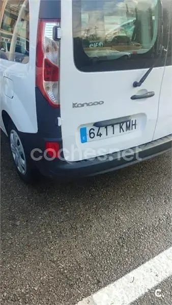 Usado Renault Kangoo 75 CV (55 kW) 2016 Blanco Monovolumen