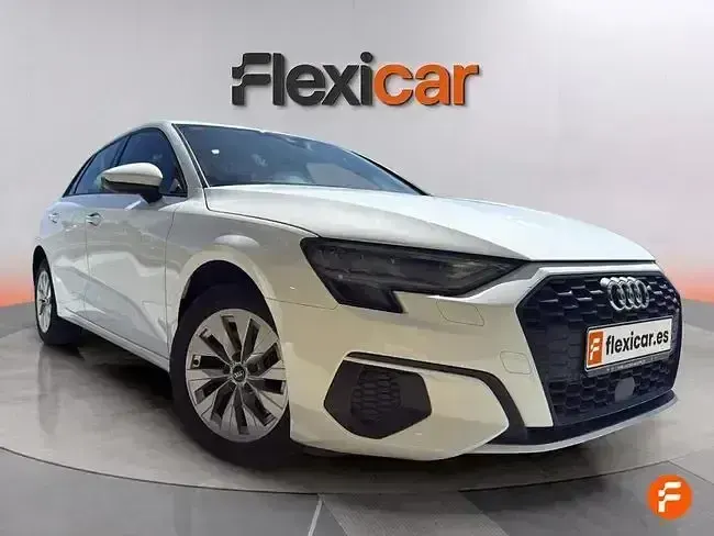 Usado Audi A3 Sportback e-tron Advanced Plus 204 CV (150 kW) 2022 Blanco Utilitario