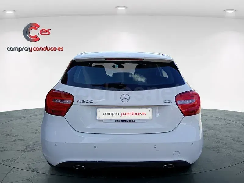 Usado Mercedes A200 Style 136 CV (100 kW) 2015 Blanco Berlina