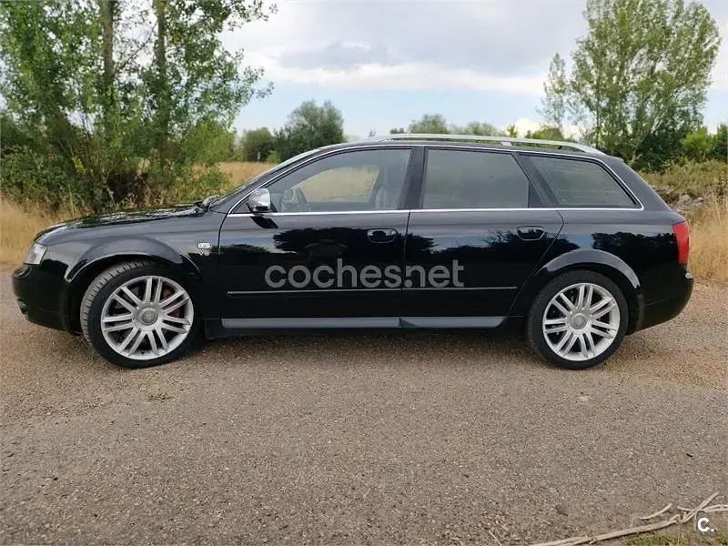 Usado Audi S4 344 CV (253 kW) 2003 Negro Familiar