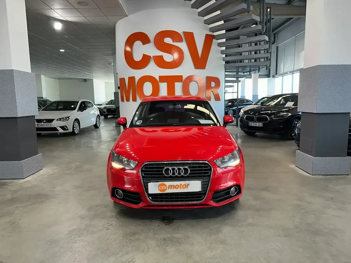 Usado Audi A1 Ambition 90 CV (66 kW) 2013 Rojo Utilitario