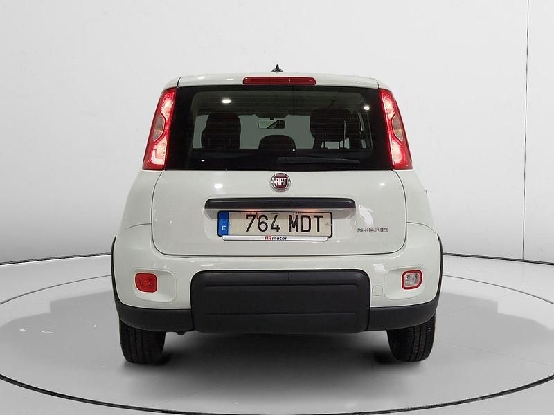 Usado Fiat Panda 70 CV (51 kW) 2022 Blanco Utilitario