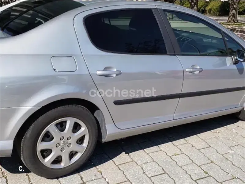 Usado Peugeot 407 110 CV (80 kW) 2008 Gris / plata Berlina