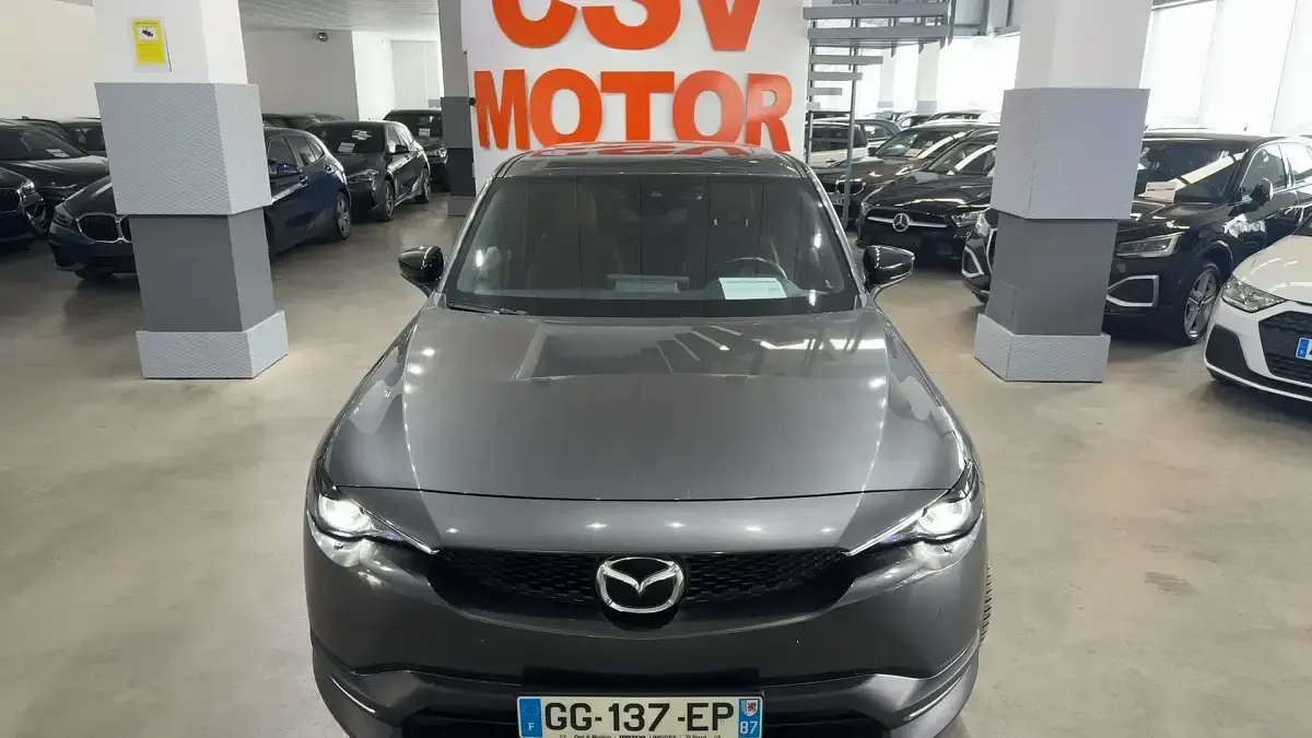 Usado Mazda MX30 Makoto 106 kW (145 CV) 2022 Gris SUV