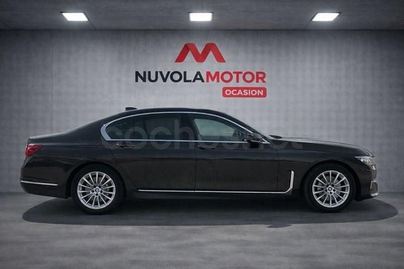 Usado BMW 730 Comfort Edition 286 CV (210 kW) 2022 Negro Berlina