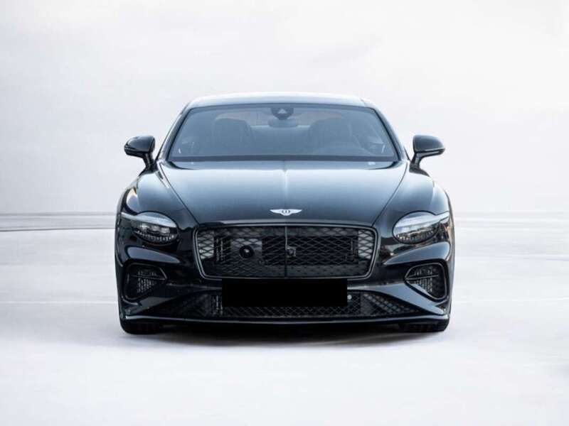 Negro Nuevo 2024 Bentley Continental Berlina | 364.000 € (Caro) - Imagen 1/4
