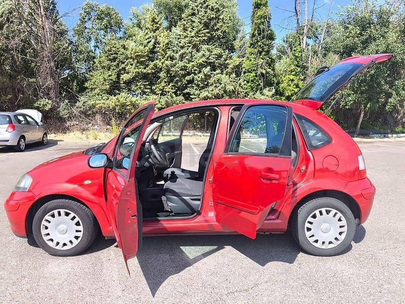 Usado Citroën C3 90 CV (66 kW) 2007 Granate Utilitario