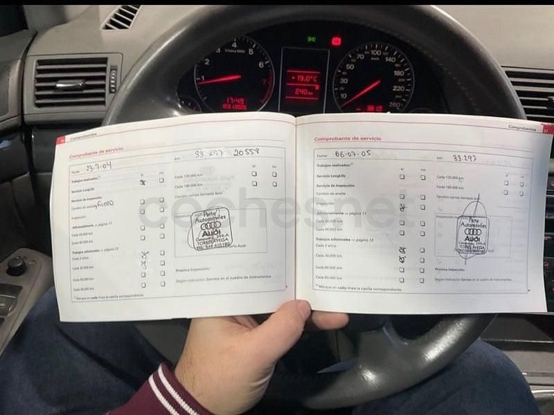 Usado Audi A4 130 CV (95 kW) 2003 Verde Berlina