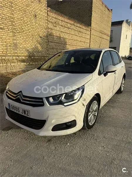 Usado Citroën C4 Live 99 CV (72 kW) 2017 Blanco Berlina
