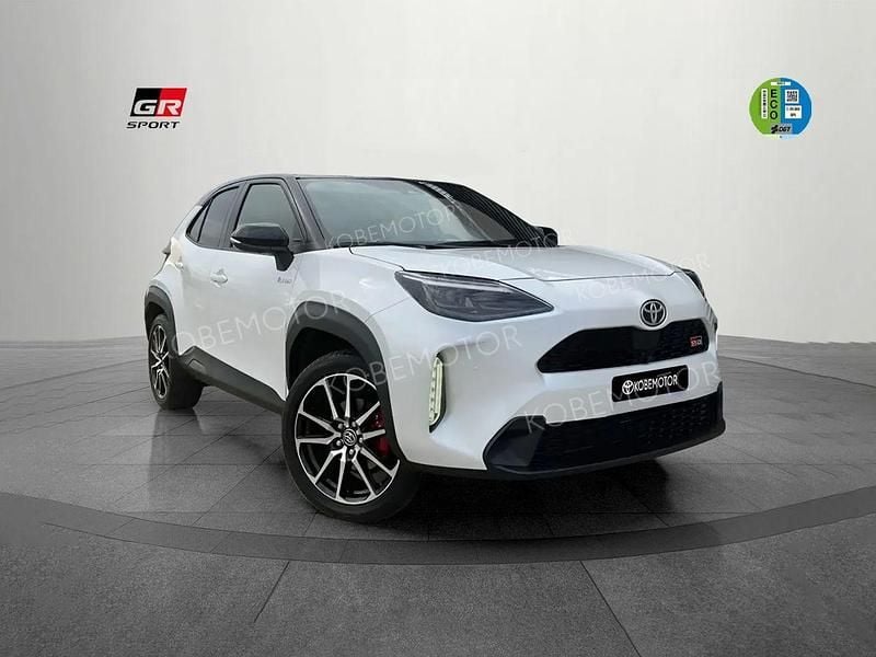 Blanco Nuevo 2025 Toyota Yaris Hybrid Sport | 29.950 € (Caro) - Imagen 1/4