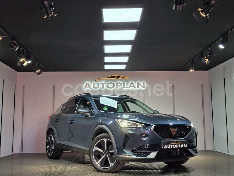 Usado Cupra Formentor 150 CV (110 kW) 2022 Gris / plata SUV