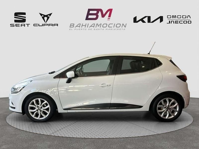 Usado Renault Clio IV LIMITED 90 CV (66 kW) 2018 Blanco Utilitario