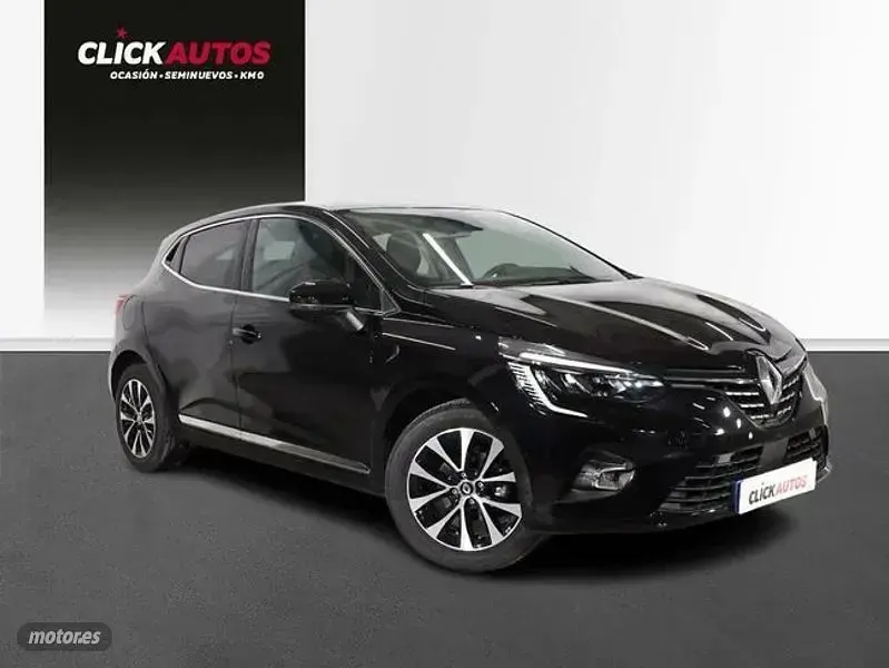 Usado Renault Clio Techno 90 CV (66 kW) 2023 Negro Utilitario