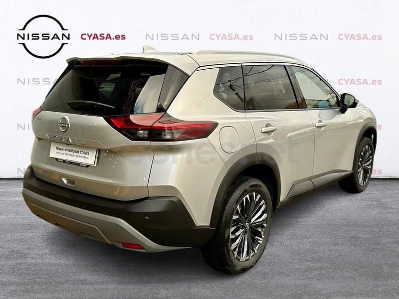 Nuevo Nissan X-Trail N-Connecta 163 CV (119 kW) 2025 Gris / plata SUV