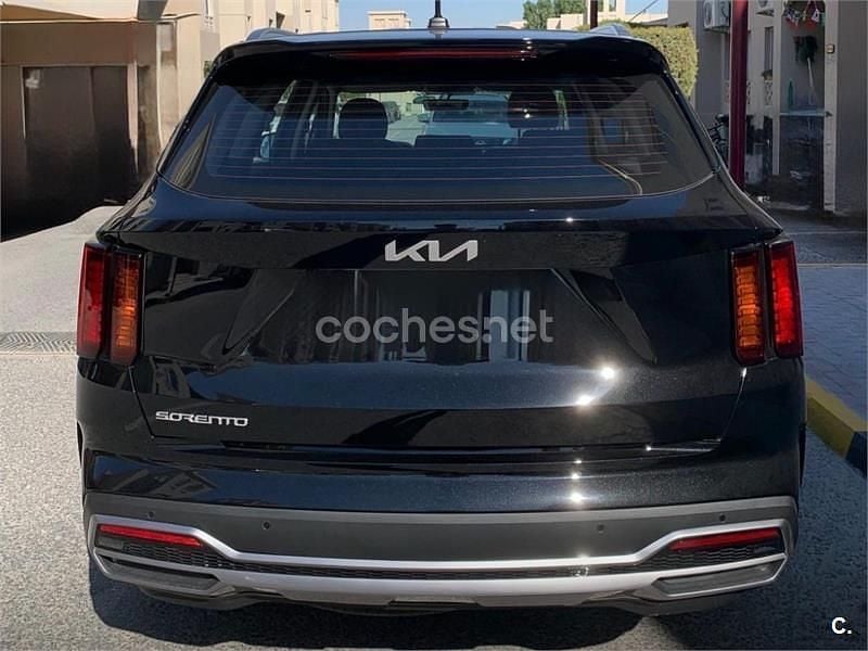 Usado Kia Sorento 194 CV (142 kW) 2023 Negro SUV