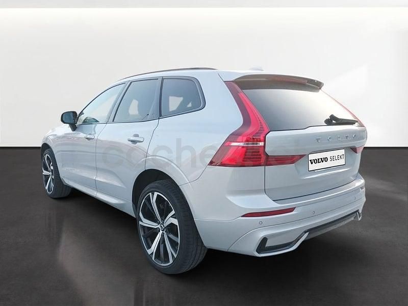 Usado Volvo XC60 R-Design 197 CV (144 kW) 2021 Gris / plata SUV