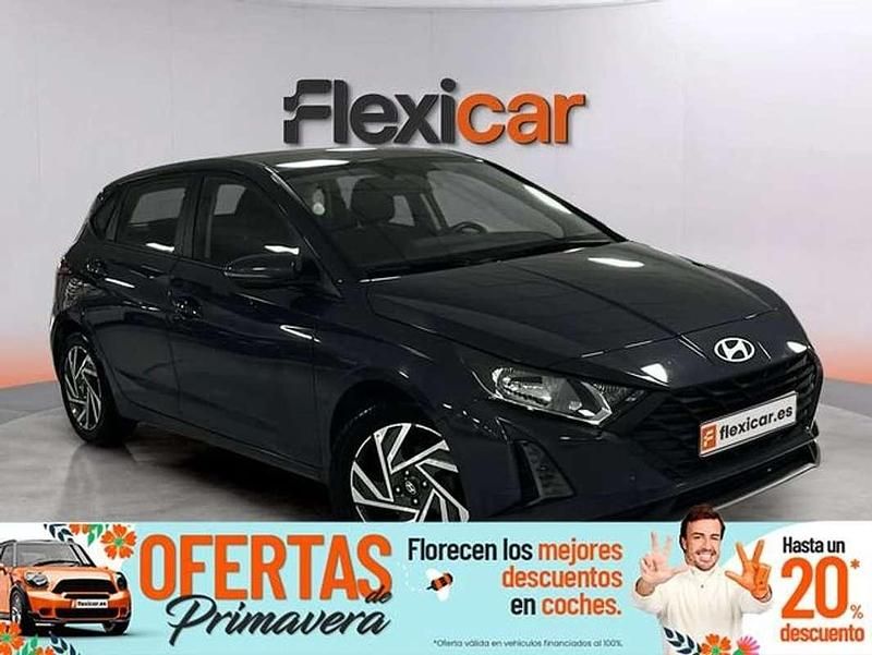 Usado Hyundai i20 84 CV (61 kW) 2024 Azul Utilitario