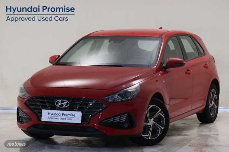 Engine red Usado 2024 Hyundai i30 | 21.990 € (Precio justo) - Imagen 1/4