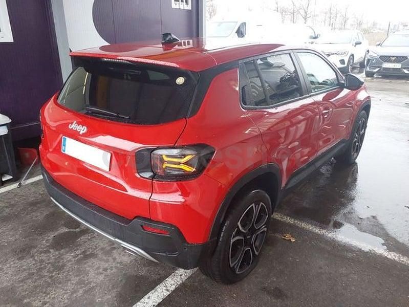 Usado Jeep Avenger Summit 100 CV (73 kW) 2023 Rojo SUV