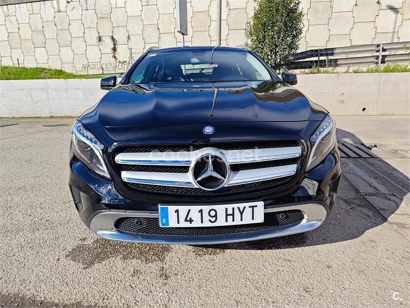 Usado Mercedes GLA200 Urban 136 CV (100 kW) 2014 Negro SUV
