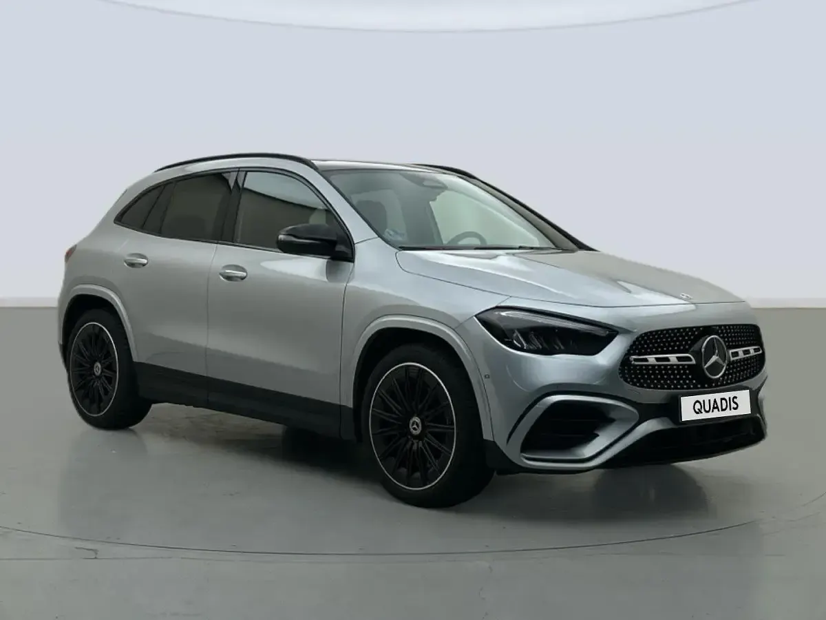 Nuevo Mercedes GLA200 163 CV (119 kW) 2025 Gris plata SUV