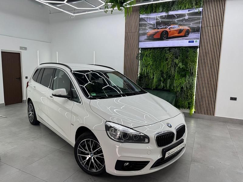 Usado BMW 220 190 CV (139 kW) 2017 Blanco Familiar