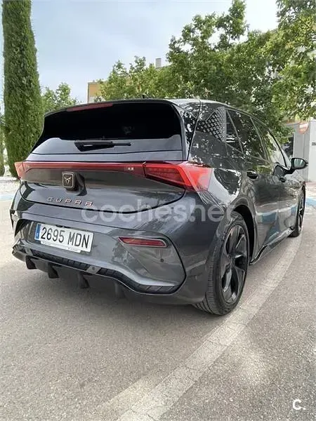 Usado Cupra Born e-Boost 169 kW (231 CV) 2023 Eléctrico Utilitario