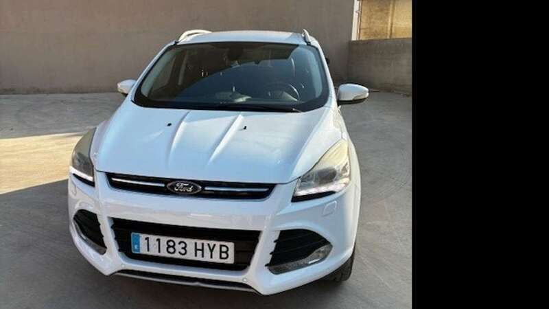 Blanco Usado 2014 Ford Kuga Titanium SUV | 13.750 € (Precio justo) - Imagen 1/4