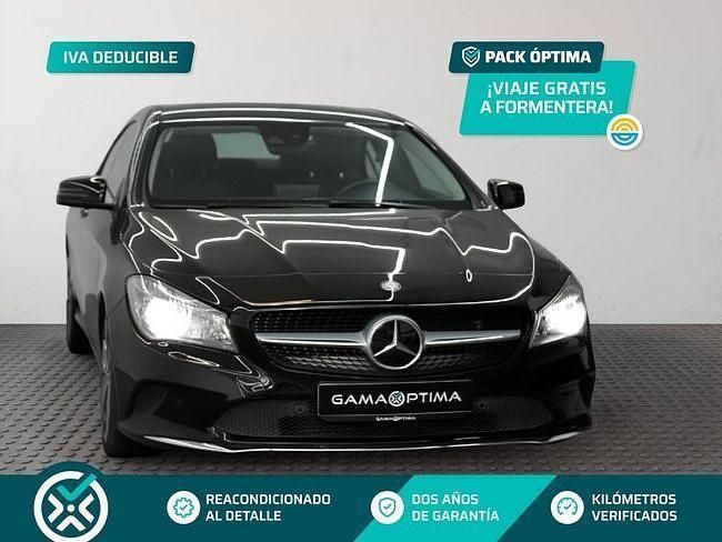 Usado Mercedes CLA200 163 CV (119 kW) 2019 Negro Berlina