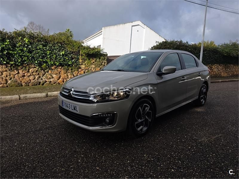 Usado Citroën C-Elysee I Feel 102 CV (75 kW) 2021 Gris / plata Berlina