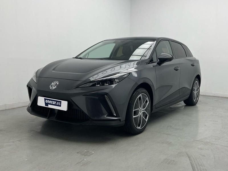 Usado MG MG4 EV Luxury 150 kW (204 CV) 2026 Gris Utilitario
