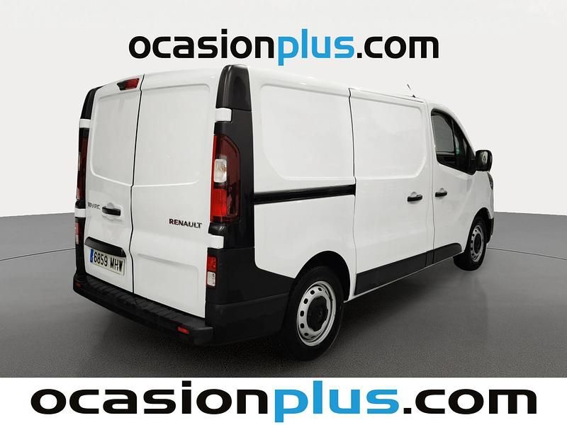 Usado Renault Trafic 130 CV (95 kW) 2023 Blanco Monovolumen