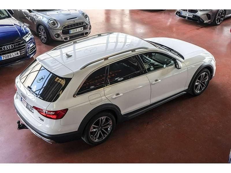 Usado Audi A4 Allroad Sport 231 CV (169 kW) 2020 Blanco Familiar