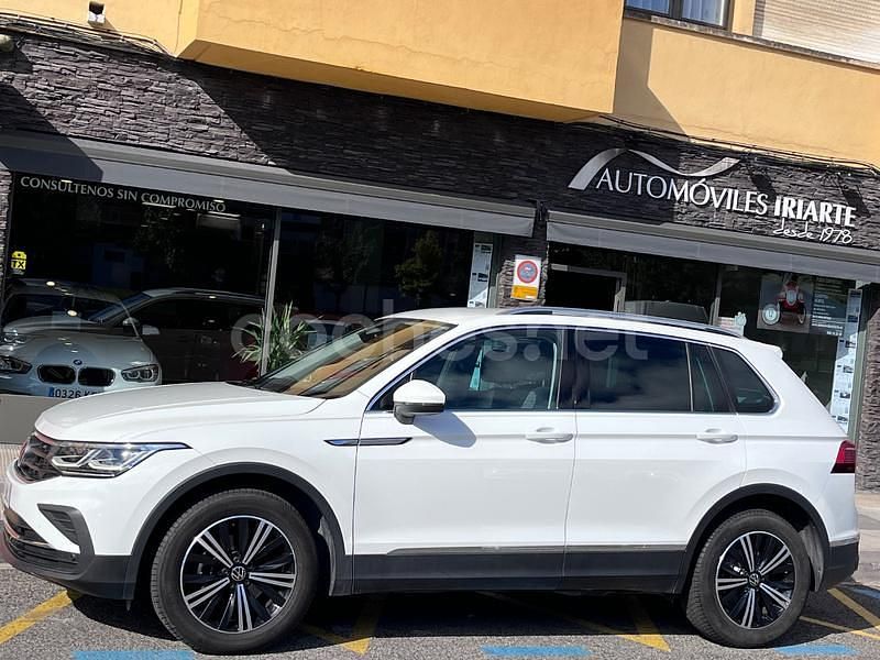 Blanco Usado 2021 VW Tiguan Life SUV | 25.900 € (Precio justo) - Imagen 1/4