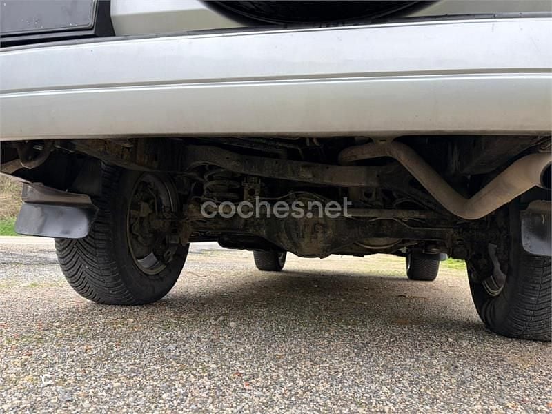 Gris / plata Usado 2005 Toyota Land Cruiser SUV | 19.800 € (Precio justo) - Imagen 1/4