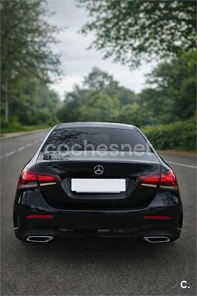 Usado Mercedes A200 163 CV (119 kW) 2022 Negro Berlina
