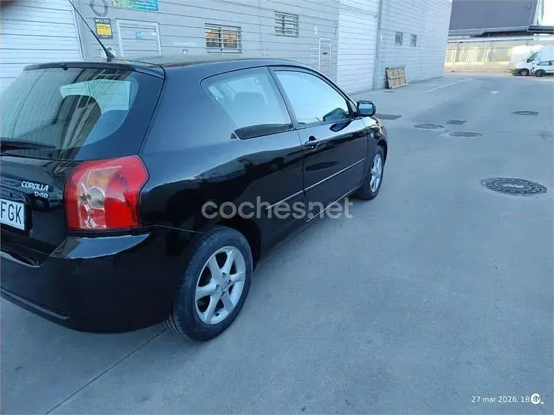 Usado Toyota Corolla Terra 116 CV (85 kW) 2006 Negro Berlina