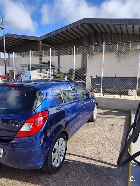 Usado Opel Corsa Essentia 75 CV (55 kW) 2008 Azul Utilitario