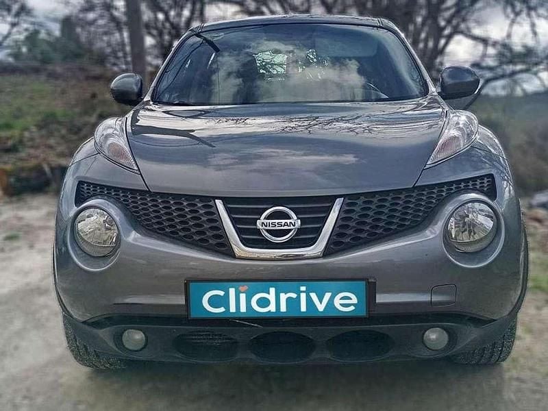 Usado Nissan Juke Acenta 110 CV (80 kW) 2011 Gris SUV