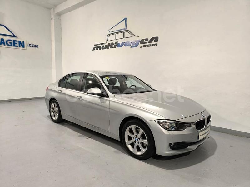 Gris / plata Usado 2014 BMW 318 Berlina | 15.999 € (Caro) - Imagen 1/4