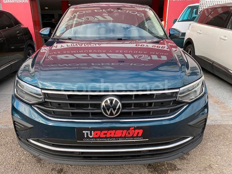 Usado VW Tiguan Life 122 CV (89 kW) 2021 Azul SUV