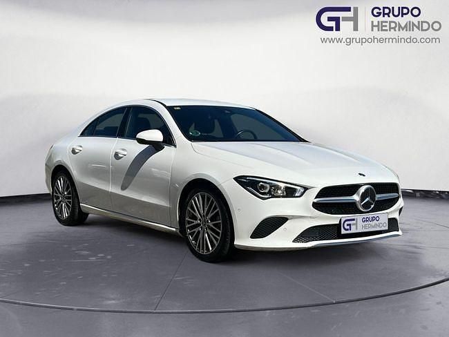 Usado Mercedes CLA200 150 CV (110 kW) 2020 Blanco Berlina