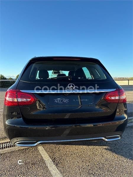 Usado Mercedes C200 Exclusive 184 CV (135 kW) 2015 Negro Familiar