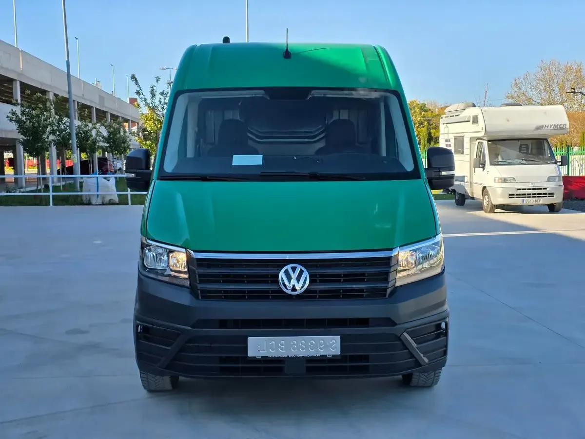 Usado VW Crafter 177 CV (130 kW) 2021 Verde Van