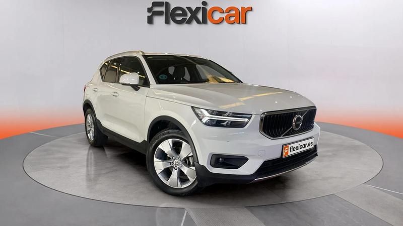 Usado Volvo XC40 Momentum 150 CV (110 kW) 2020 Blanco SUV