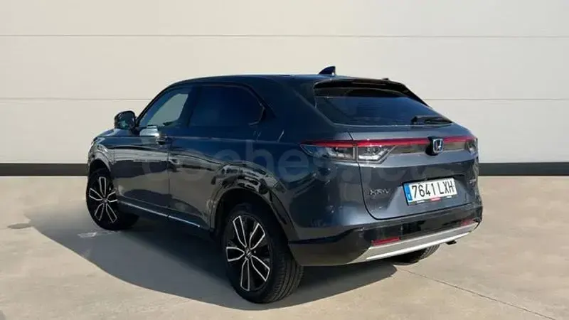 Usado Honda HR-V Advance 131 CV (96 kW) 2022 Gris / plata SUV