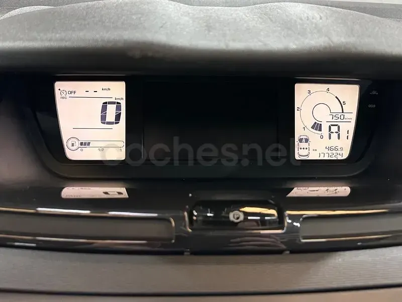 Usado Citroën C4 Picasso Exclusive 136 CV (100 kW) 2010 Beige Monovolumen