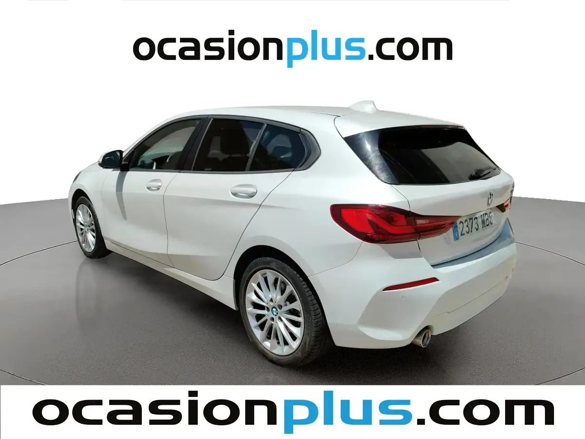 Usado BMW 118 140 CV (102 kW) 2022 Blanco Utilitario